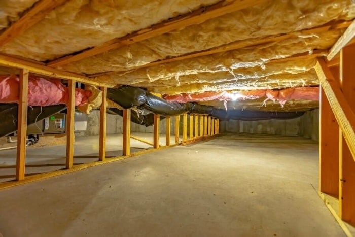 Crawl Space Cleaning And Insulation Service